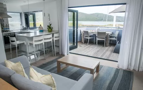 Lagoon or Canal Suite